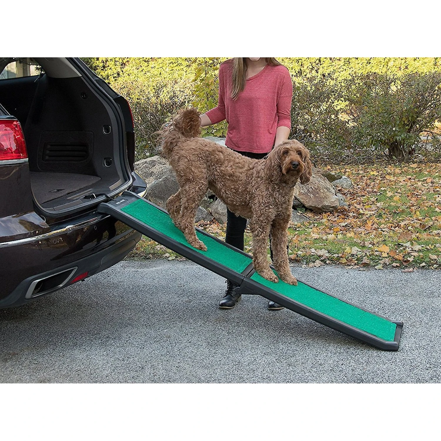 Pet Gear Bi-Fold Dog Car Ramp With SupertraX 1 Pet Gear Bi-Fold Dog Car Ramp With SupertraX