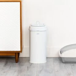 Ubbi® Ubbi Litter Scoop Dog & Cat Waste Pail -Pup Haven Sales Store 279120 PT4. AC SS1800 V1678461895