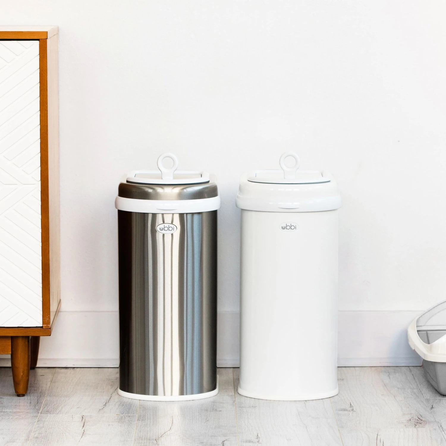 Ubbi® Ubbi Stainless Steel Dog & Cat Waste Pail 6 Ubbi® Ubbi Stainless Steel Dog & Cat Waste Pail - Image 6