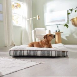 Pup Haven Sales Store 3 Frisco Farmhouse Rectangular Gusset Dog Bed W/ Removable Cover