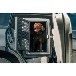 Dakota 283 Hero Dog Kennel -Pup Haven Sales Store 361563 PT8. AC SS1800 V1696354003