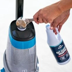 Rocco & Roxie Professional Strength Oxy Carpet Shampoo, 32-oz Bottle -Pup Haven Sales Store 944934 PT2. AC SS1800 V1696349516